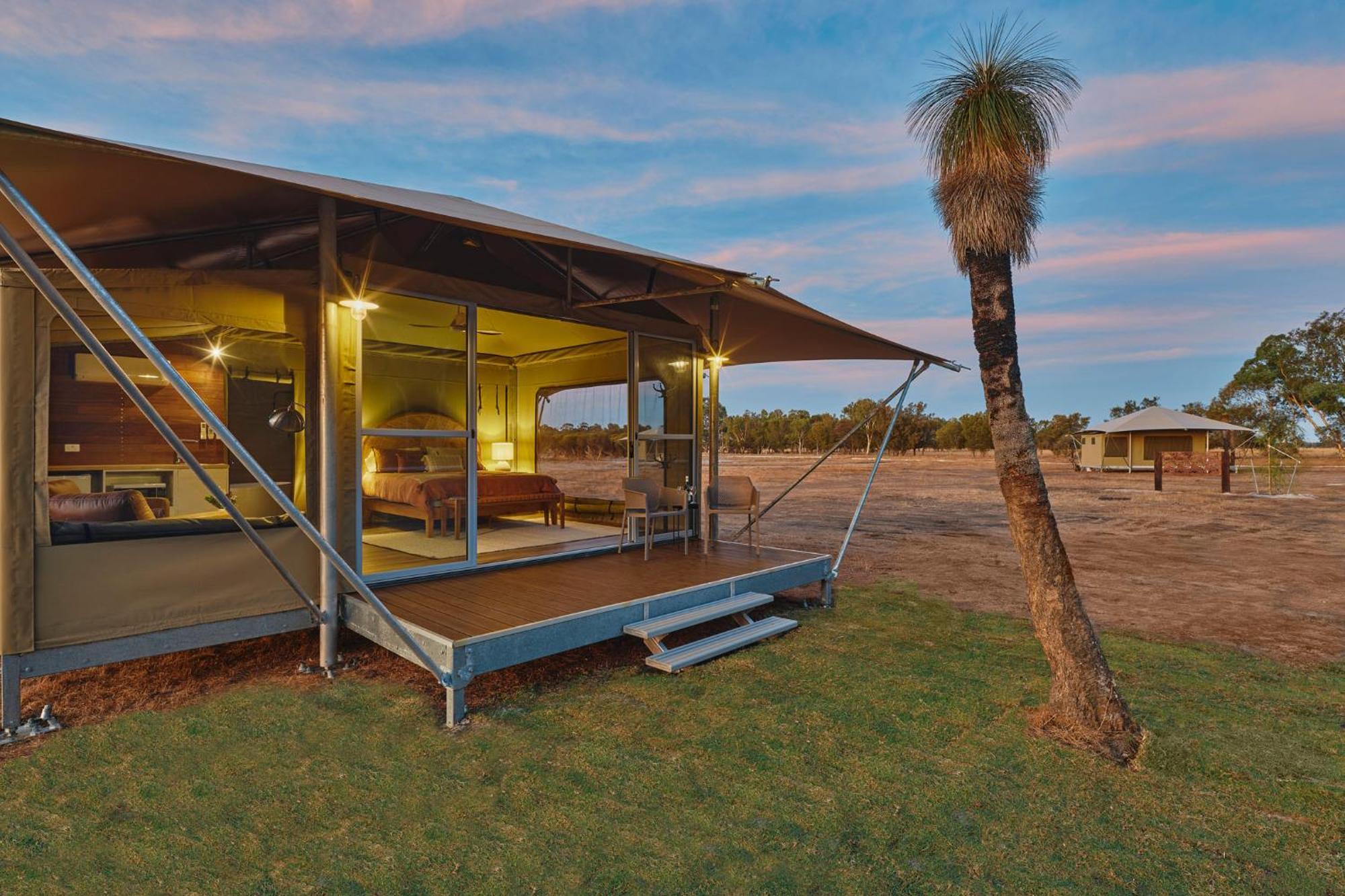 Broadwater Willow Wood Glamping Retreat מראה חיצוני תמונה